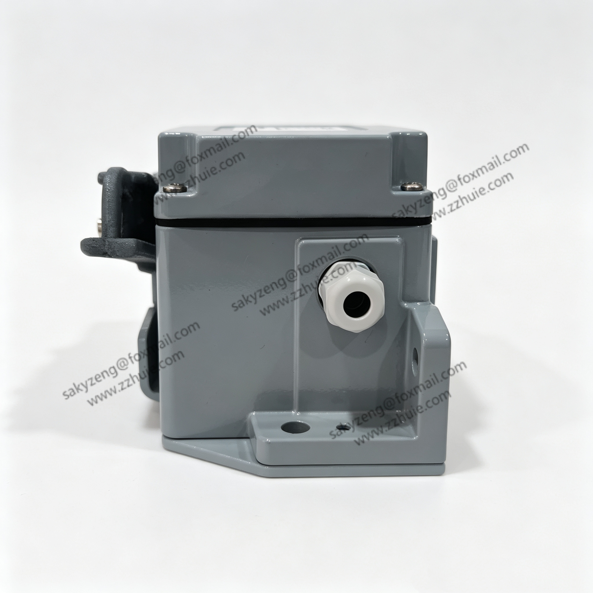 IC9445C208 (1).png